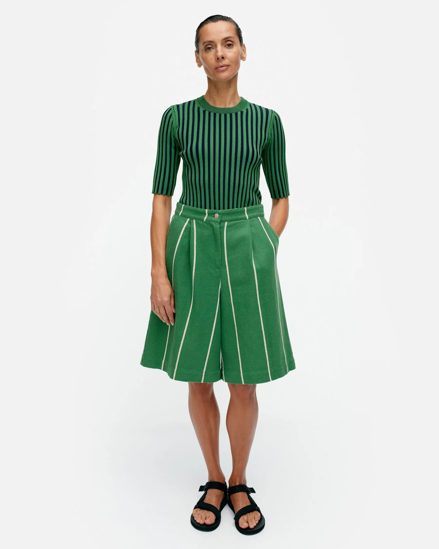 Housut^Marimekko Hyu00F6Ky Vesi Puuvillapellavashortsit