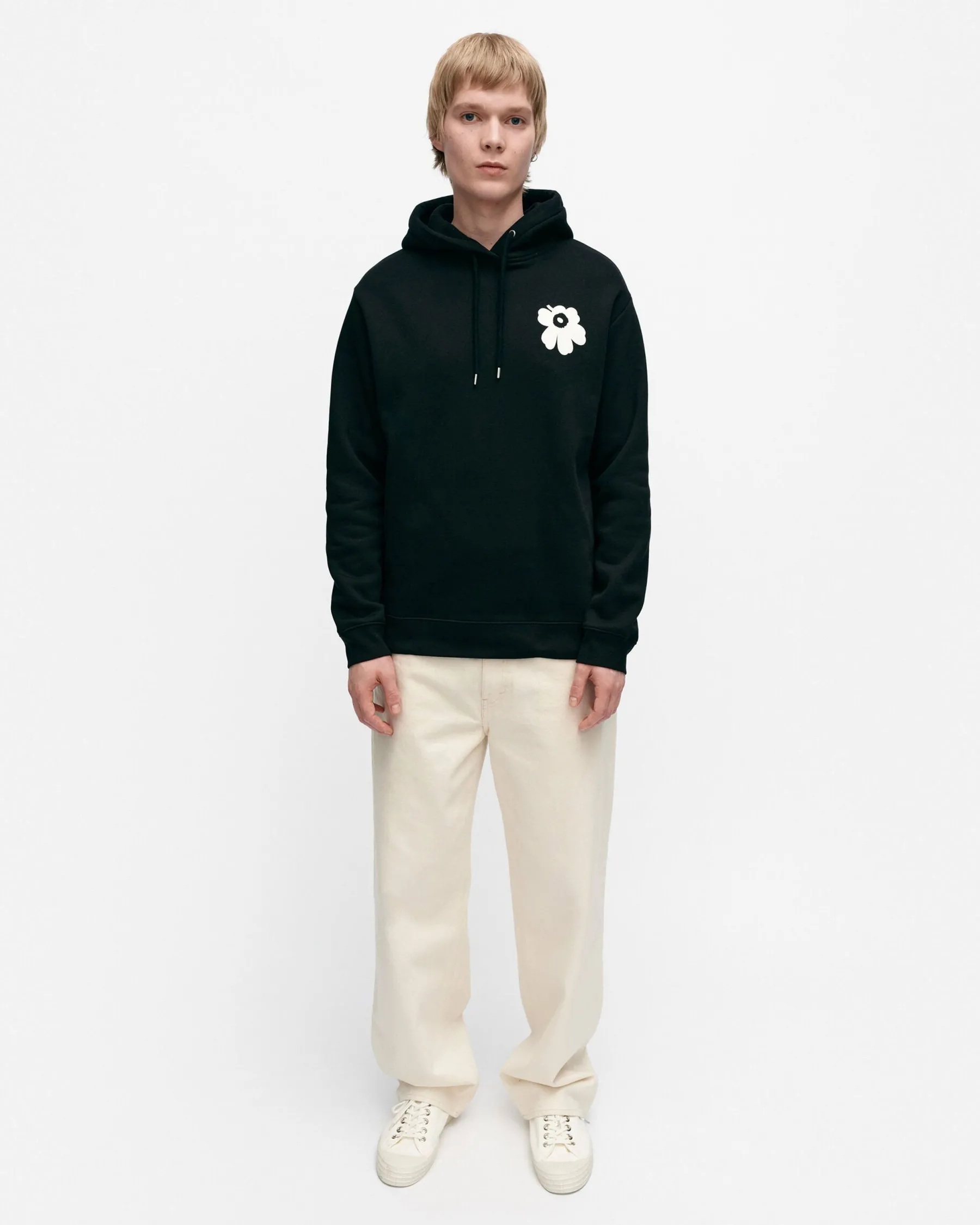 Paidat Ja Tunikat^Marimekko Kioski Runoja Unikko Placement Paita
