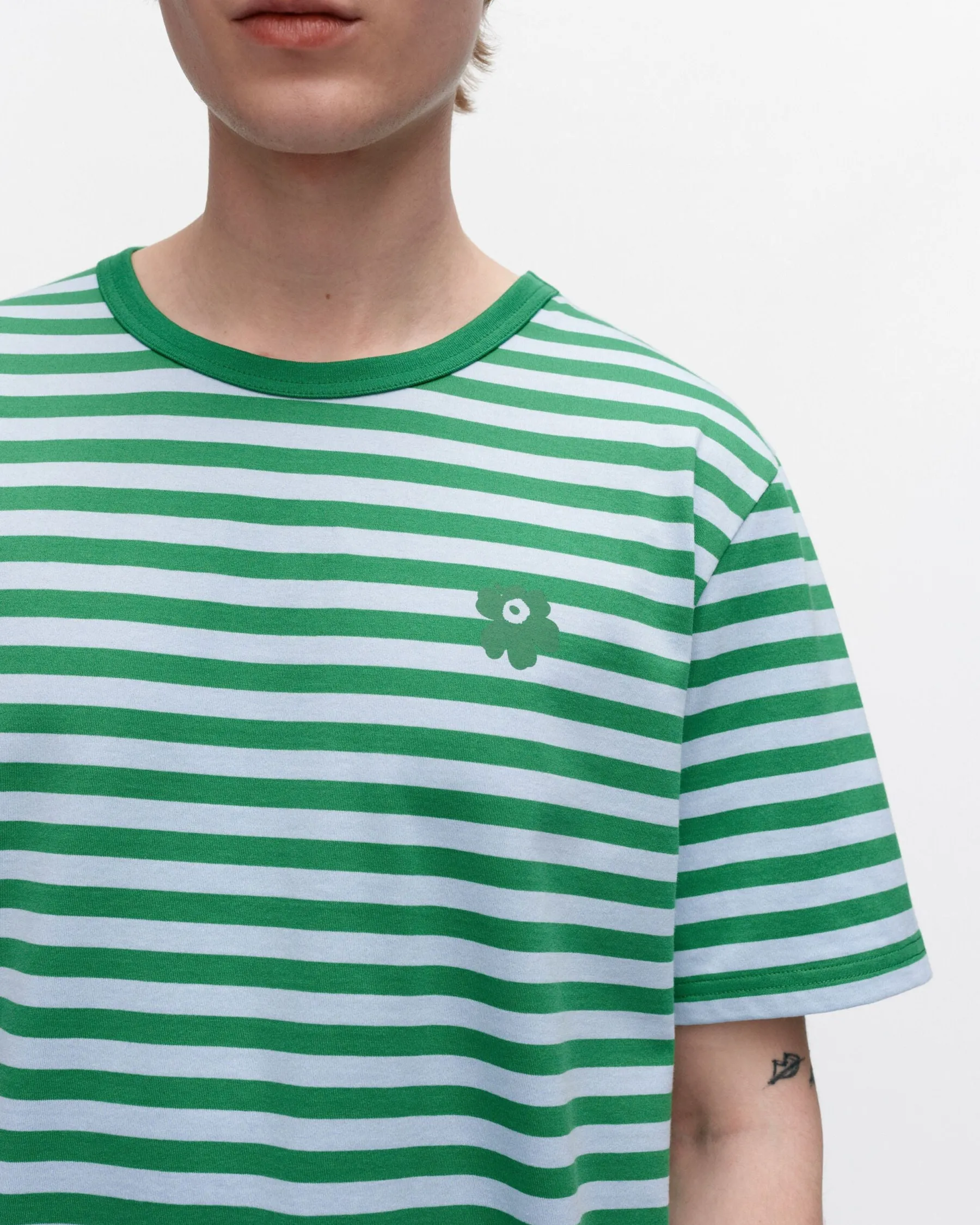 Paidat Ja Tunikat^Marimekko Kioski Tasaraita Menu00B4S Shortsleeve T-Paita