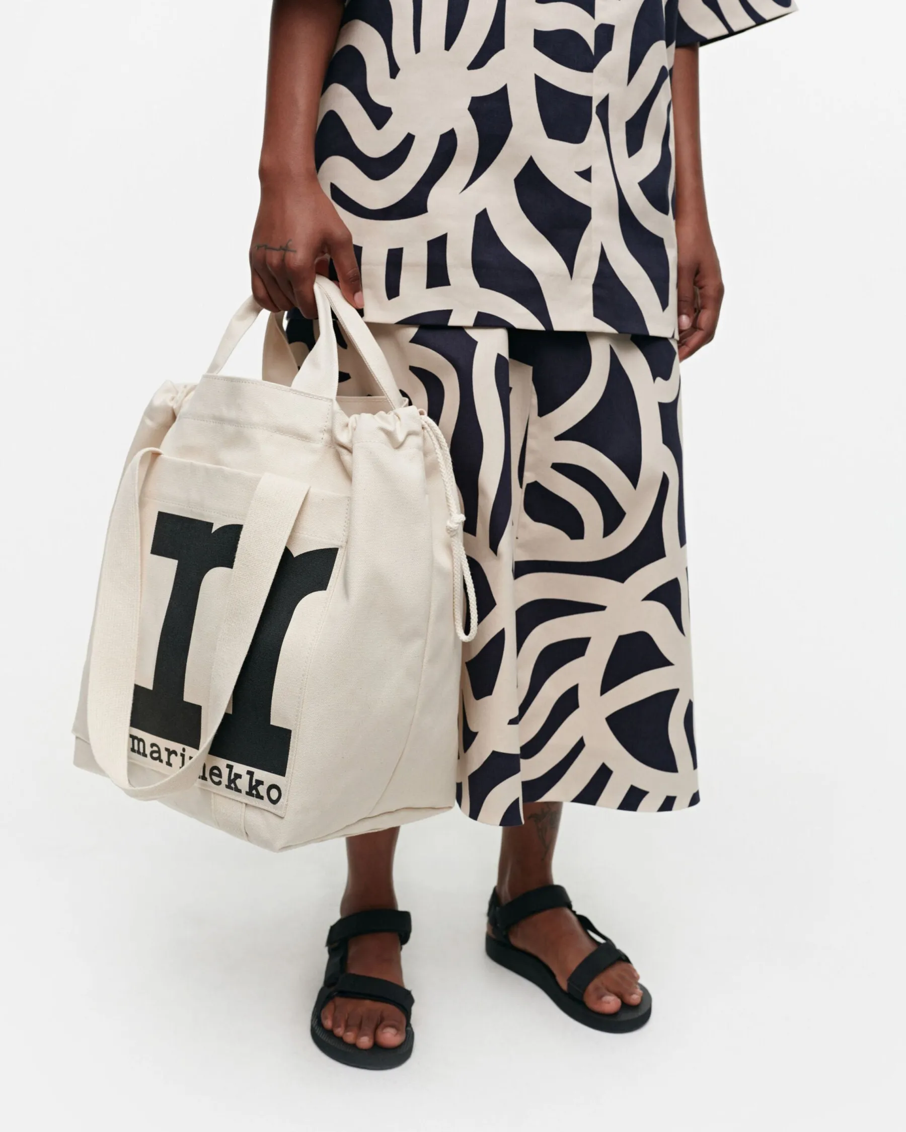 Olkalaukut^Marimekko Mono City Tote Solid Olkalaukku